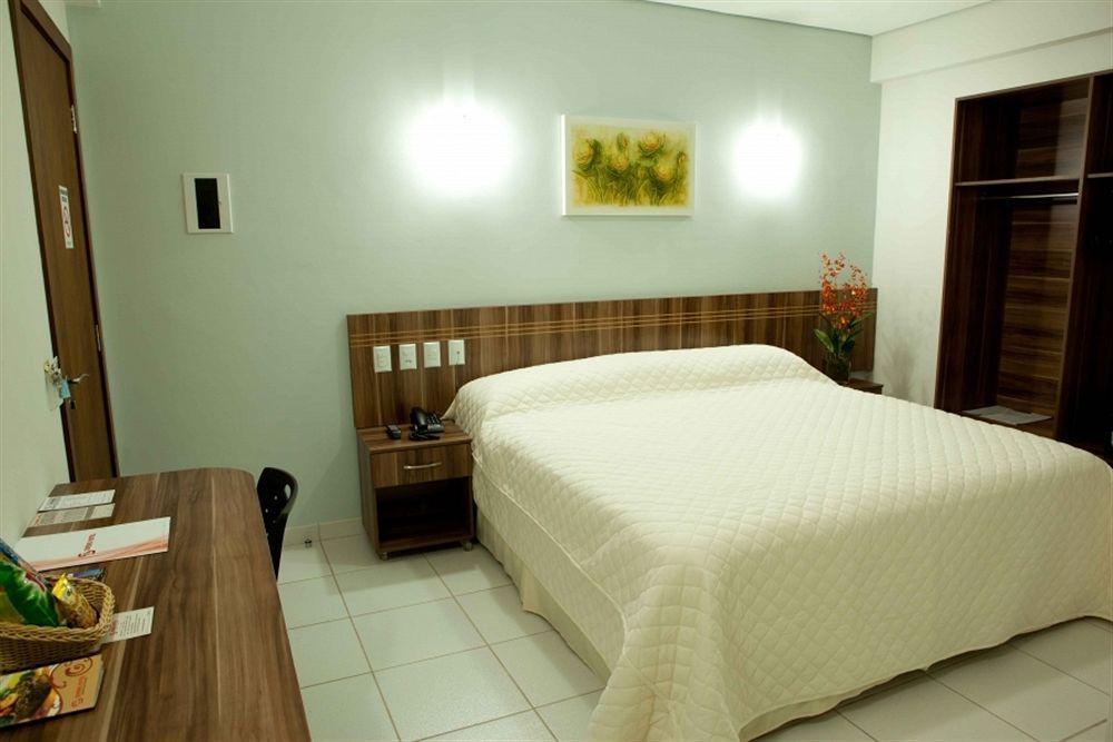 Serras Hotel Cuiabá Exterior foto
